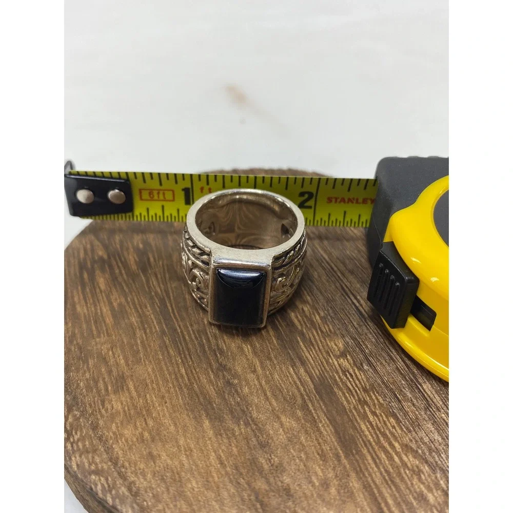 Vintage Sterling Silver 925‎ Ring with Black Onyx Stone Ornate Band